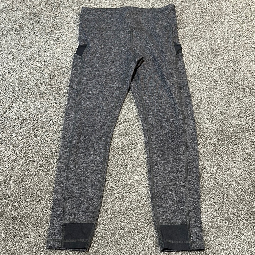 Ivivva by Lululemon‎ Gray pocket leggings girls size 12